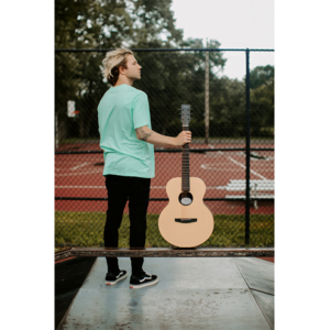 Enya EA-X0.S0.EQ Transacoustic Grand Auditorium Acoustic guitar